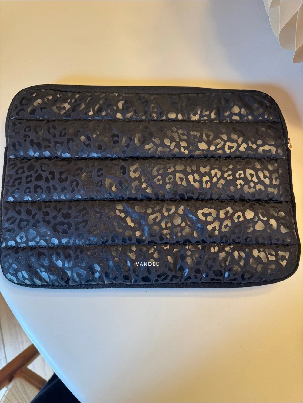 Vandel Black Leopard Print Padded 💻 Laptop Sleeve